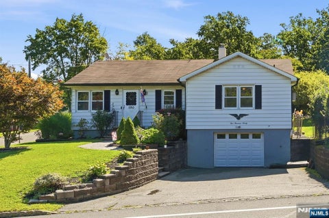 Photo of 590 Ridge Road, West Milford, NJ 07480 (MLS # 26031754)