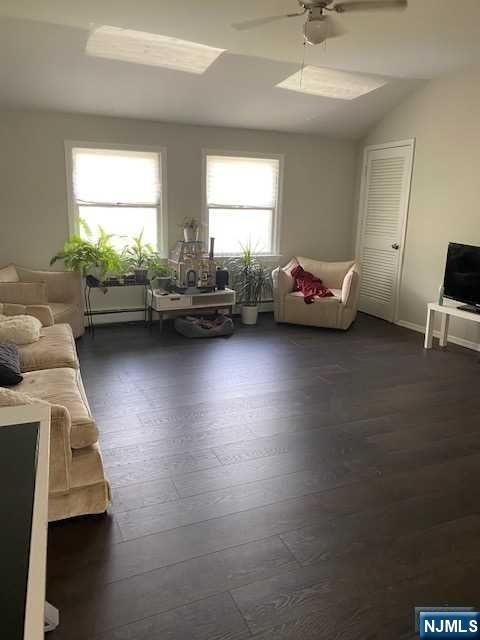 172 W Broad Street