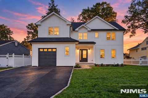 Photo of 93 Highland Avenue, Emerson, NJ 07630 (MLS # 26038035)