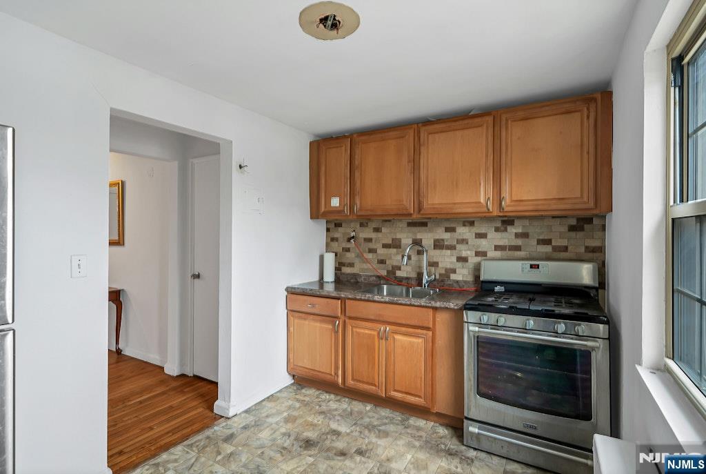 1267 Anderson Avenue 16