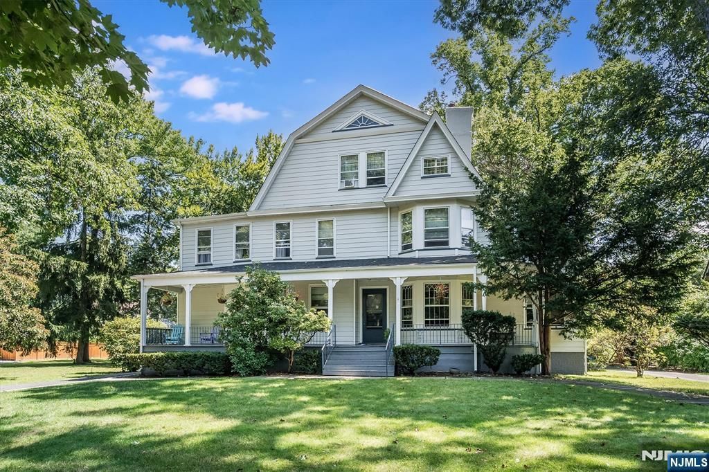 Photo of 163 Park Street, Montclair, NJ 07042 (MLS # 25033773)
