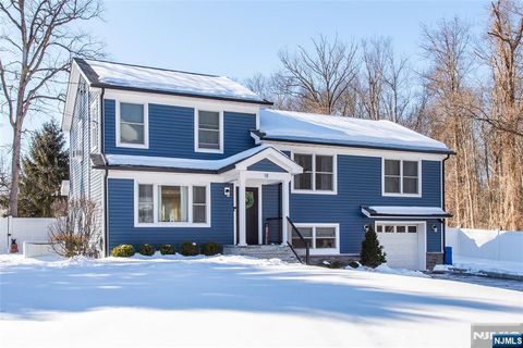 Photo of 18 Rathbun Road, Montville Township, NJ 07082 (MLS # 26004982)