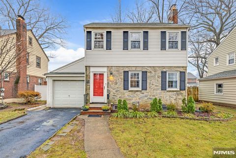 Photo of 227 Passaic Avenue, Bloomfield, NJ 07003 (MLS # 26008875)