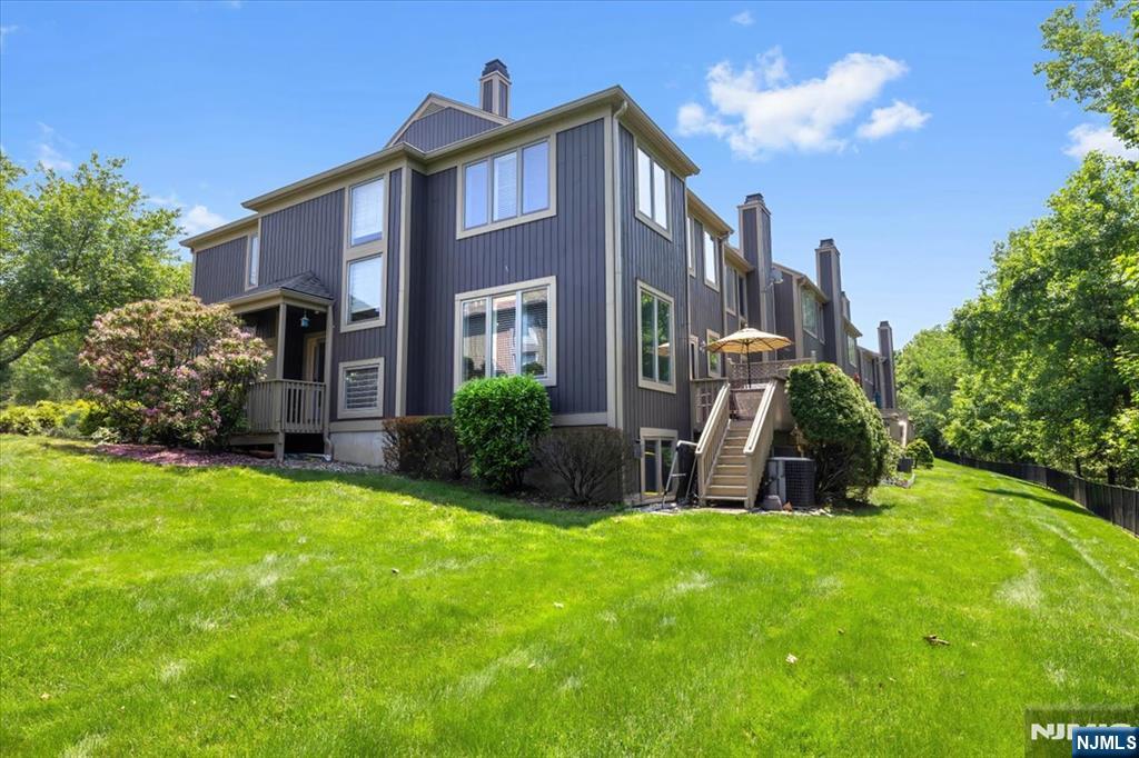 289 Vista View Drive