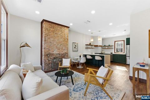 Photo of 53 Jewett Avenue, Jersey City, NJ 07304 (MLS # 26011158)