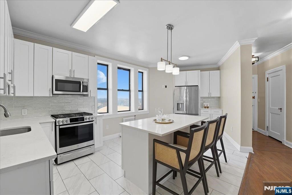 2600 Kennedy Boulevard 10b