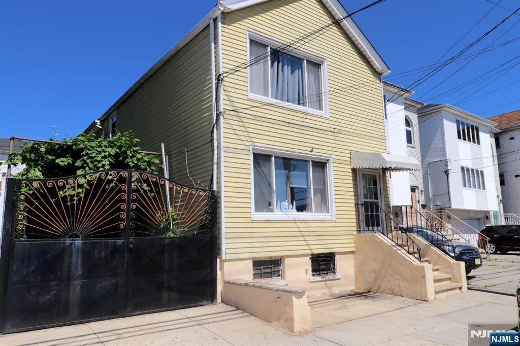 119 Pacific Street