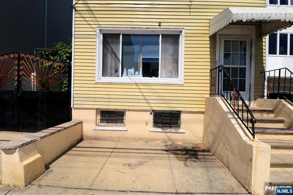 119 Pacific Street