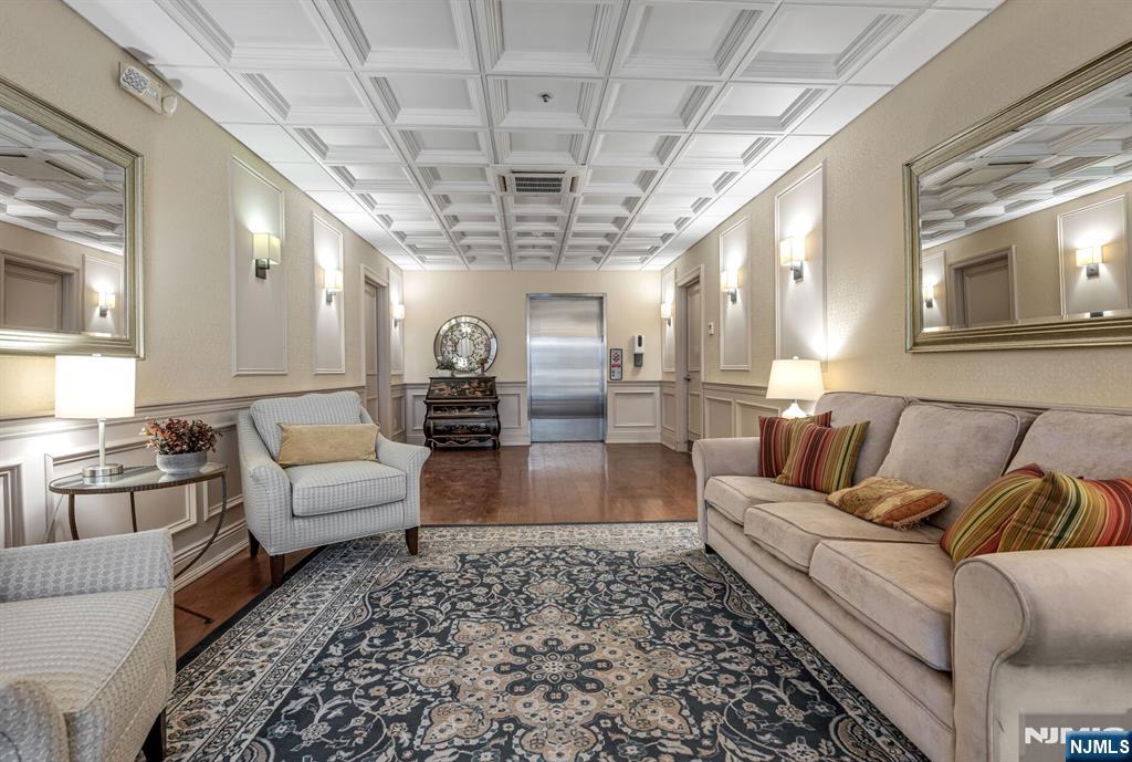 2310 Rio Vista Lane 2310