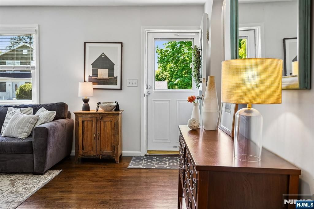 Photo of 11 Caldwell Terrace, West Orange, NJ 07052 (MLS # 26016087)