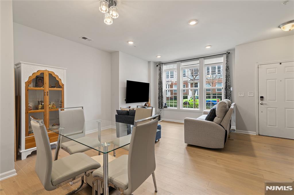 73 Wesmont Drive 1811