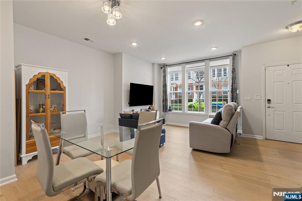 73 Wesmont Drive 1811