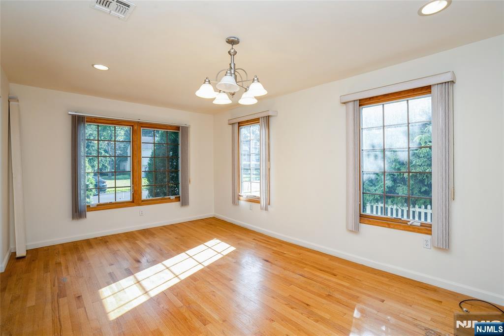 57 Leonard Avenue