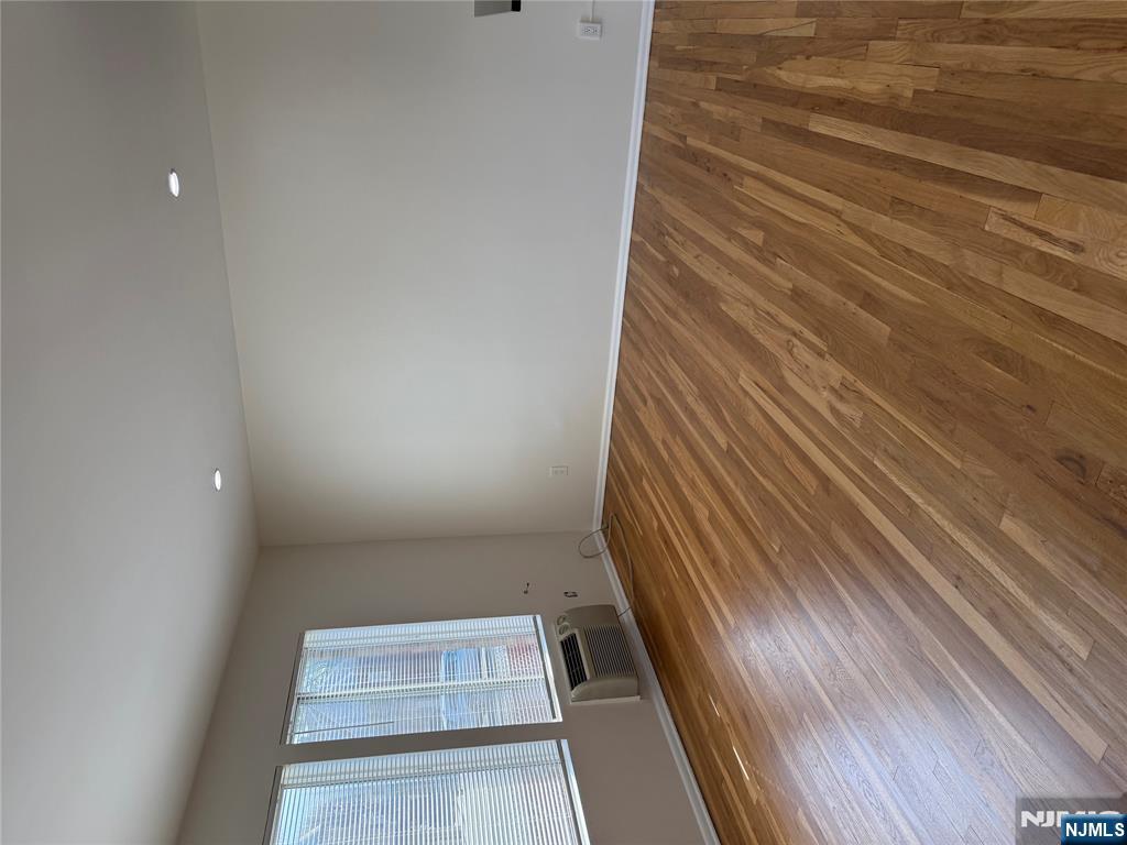 Rental Property at 89 Uhland St 14, East Rutherford, New Jersey - Bedrooms: 1 
Bathrooms: 1 
Rooms: 3  - $1,850 MO.