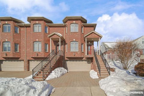 281 13th Street D Palisades Park NJ 07650