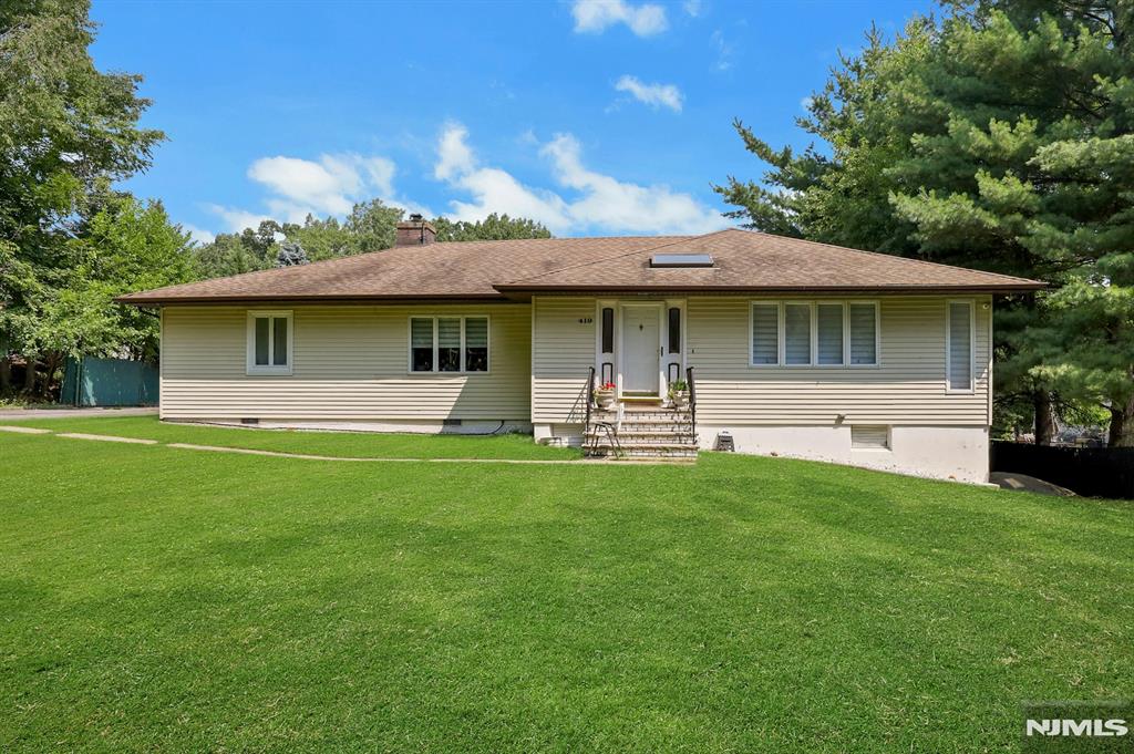 419 Ratzer Road