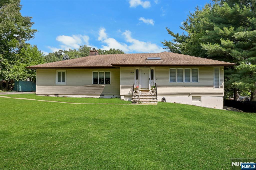 419 Ratzer Road