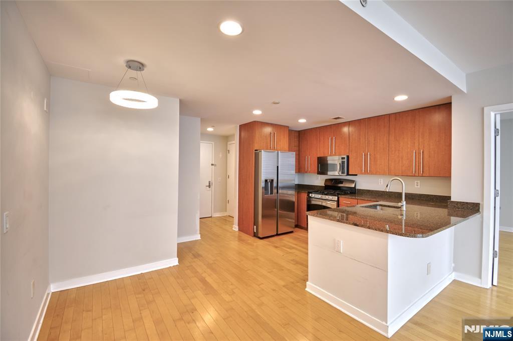 800 12th Street 308