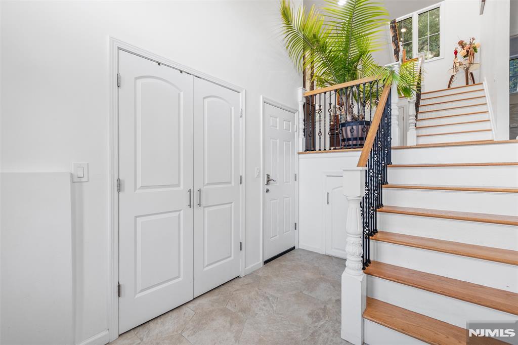 21 Cedar Street