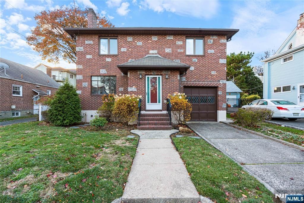Photo of 15 Edgewater Road, Cliffside Park, NJ 07010 (MLS # 25040777)