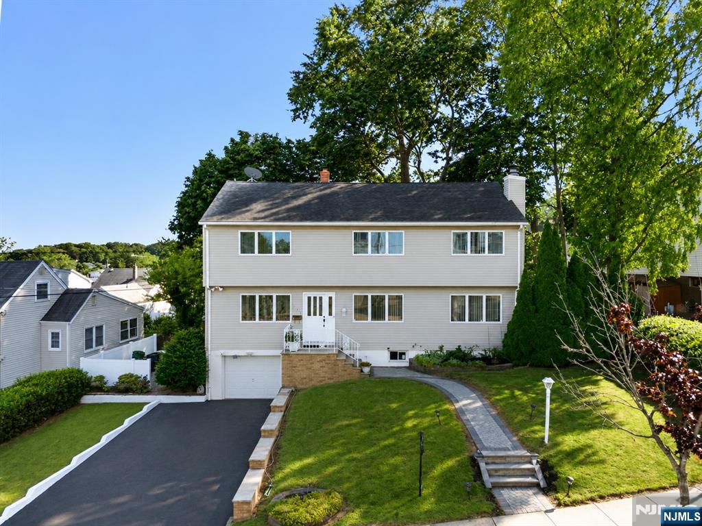 181 Livingston Street