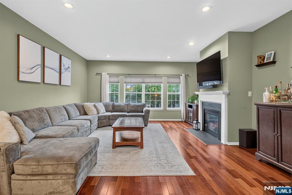 252 Ridge Drive