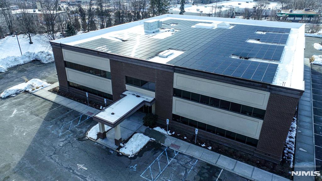 470 Franklin Turnpike 105