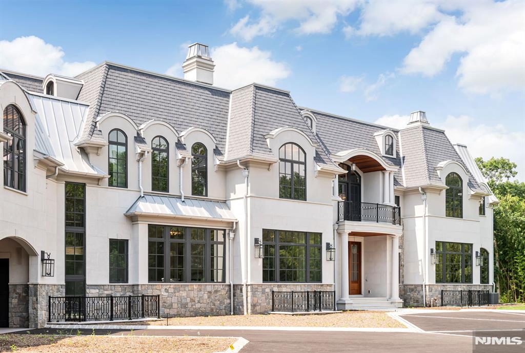 19 Rio Vista Drive