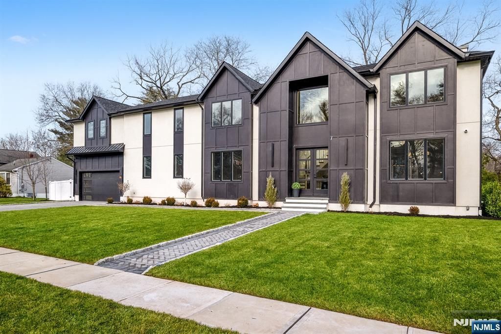 Photo of 75 Susan Drive, Closter, NJ 07624 (MLS # 26014933)