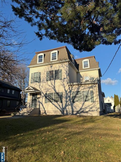 Photo of 56 Woodward Ave, Rutherford, NJ 07070 (MLS # 26003782)