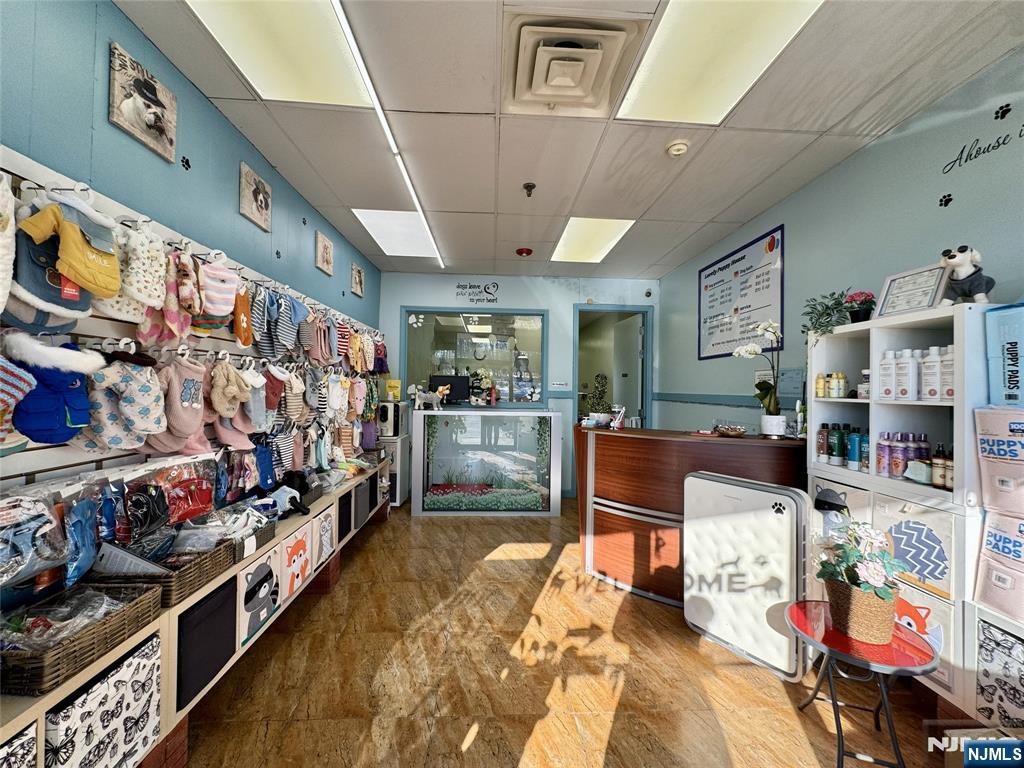 1475 Bergen Boulevard