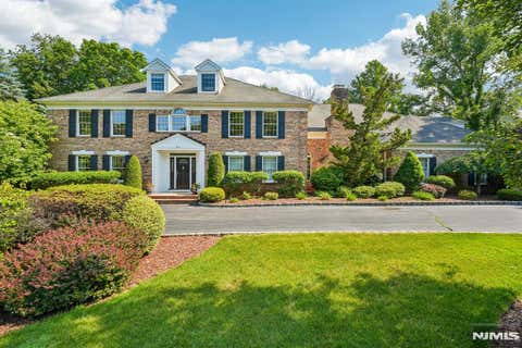 Photo of 416 Devonshire Drive, Franklin Lakes, NJ 07417 (MLS # 26010615)