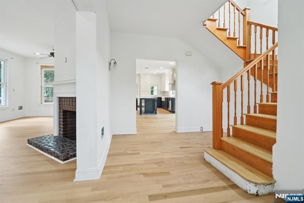 Photo of 408 Heywood Avenue, Orange, NJ 07050 (MLS # 25029052)