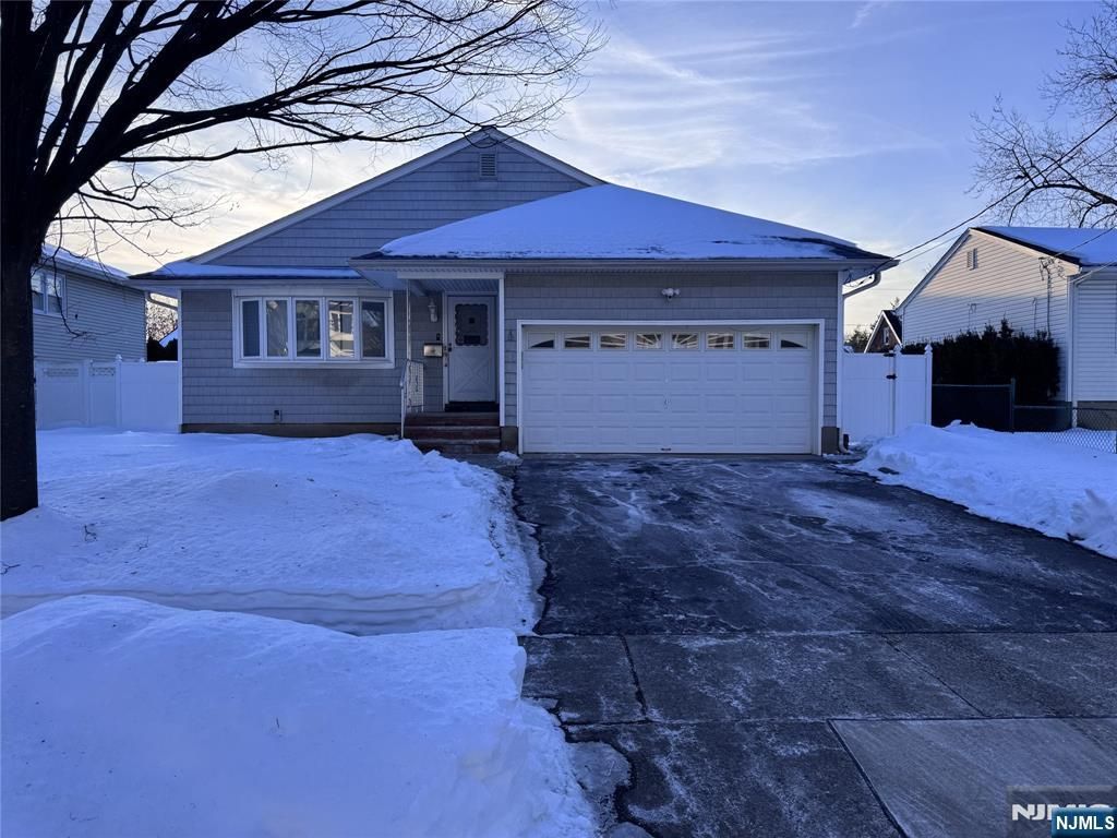 Photo of 52 28th Street, Fair Lawn, NJ 07410 (MLS # 26003791)