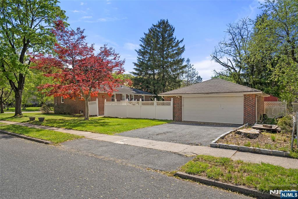 38 Carlson Court