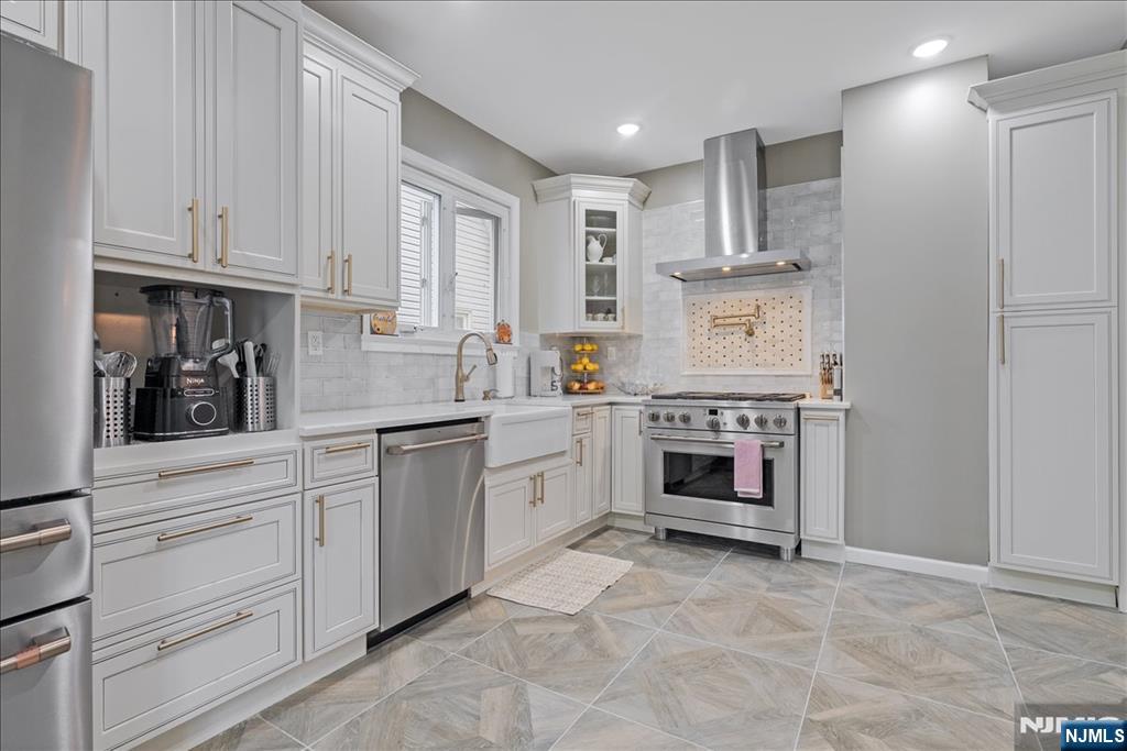25 Woodland Avenue