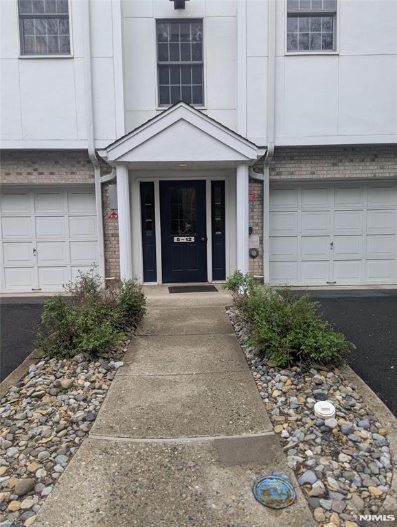 5 Colonial Village Drive