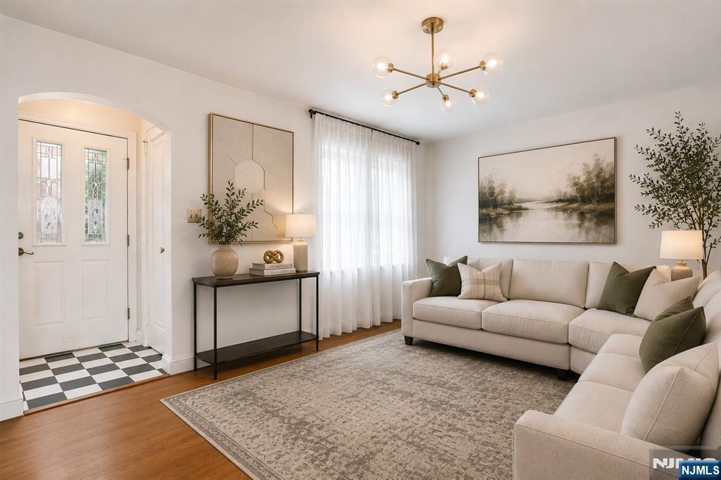 Homes for Sale in Northern NJ | ThisIsRiverEdge.com 163 Monroe Avenue