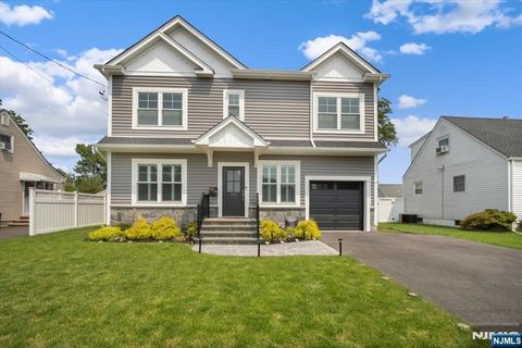 133 Graham Terrace Saddle Brook NJ 07663