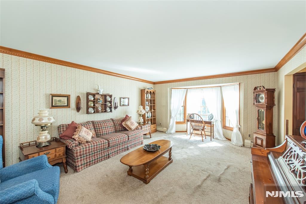 115 Churchill Drive