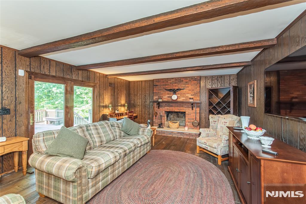 115 Churchill Drive
