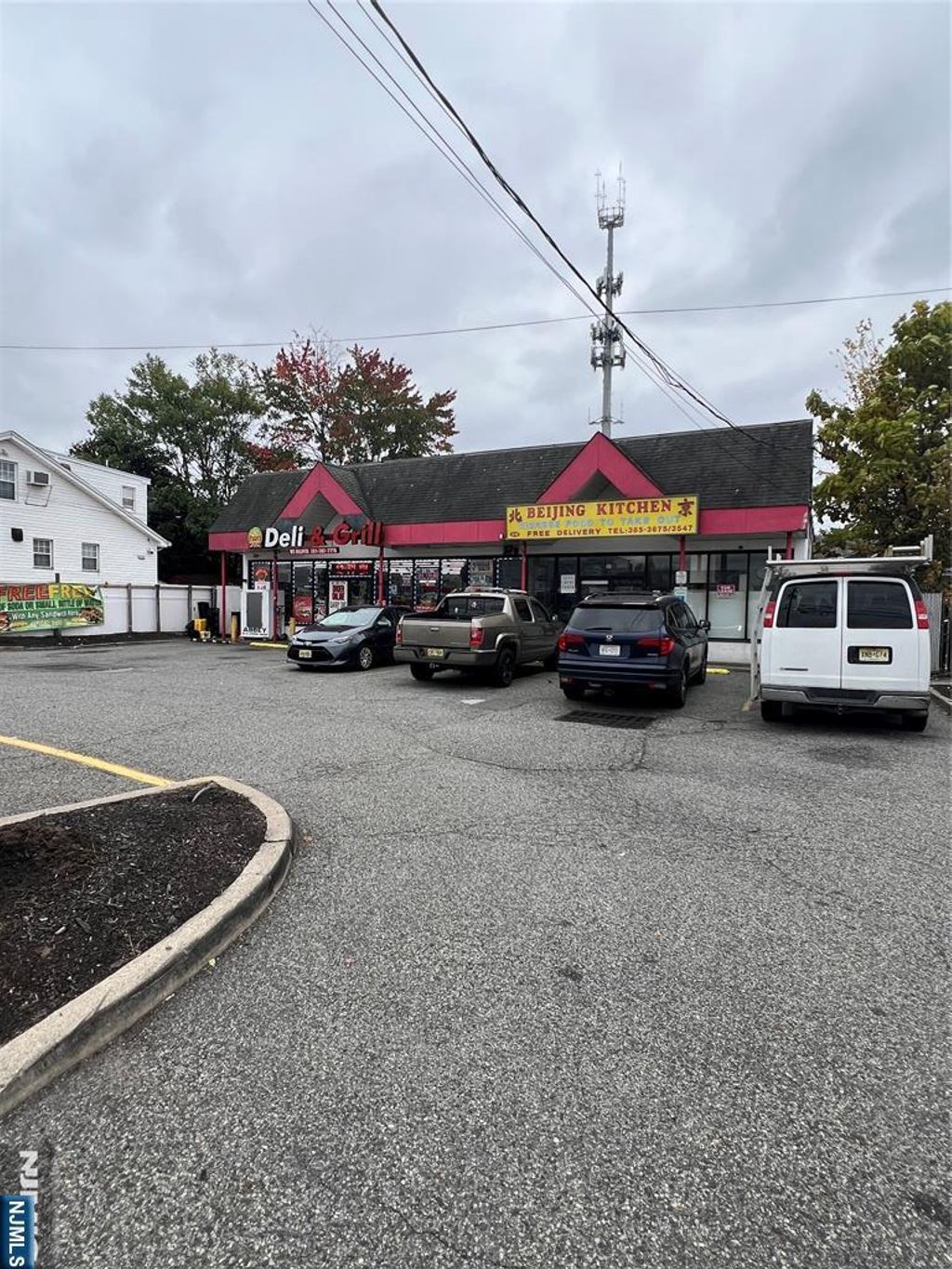 Photo of 20 Columbia Avenue, Bergenfield, NJ 07621 (MLS # 26000968)