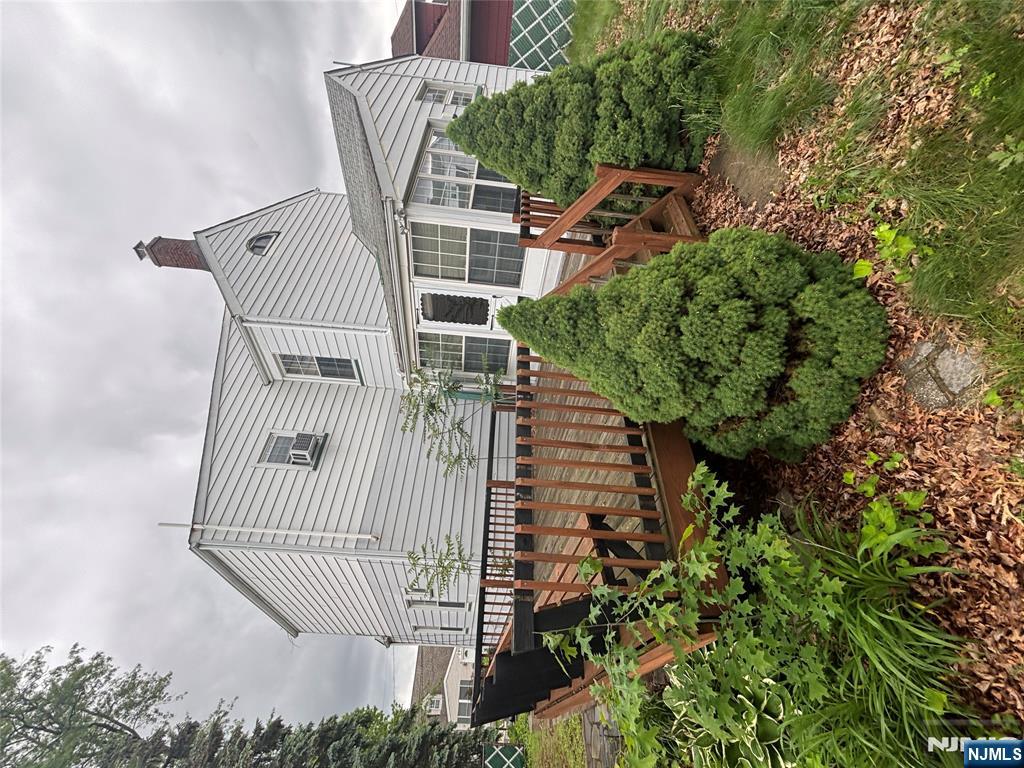 130 Riverview Avenue