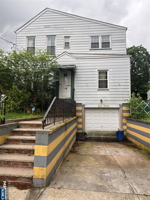 130 Riverview Avenue North Arlington NJ 07031