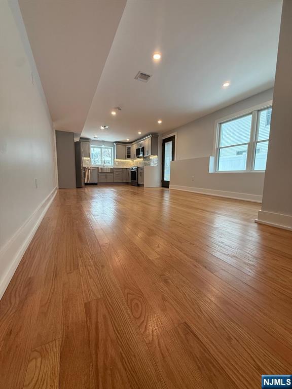 14 Redwood Street First Floor