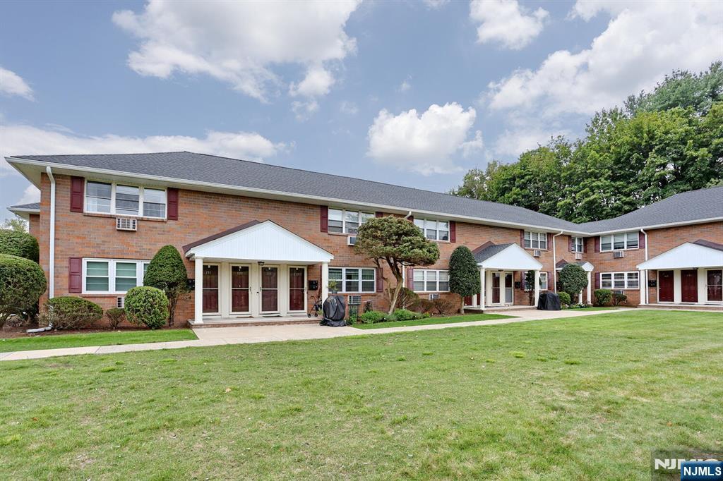 149 N Maple Avenue 3149