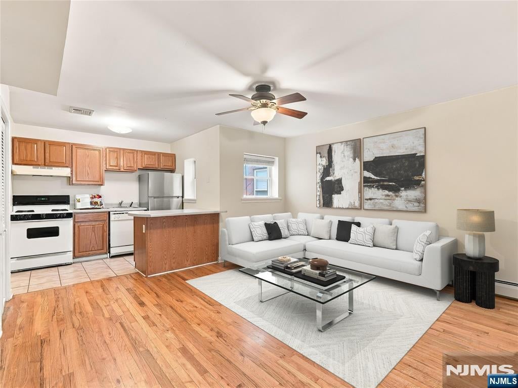 277 3rd Street 2