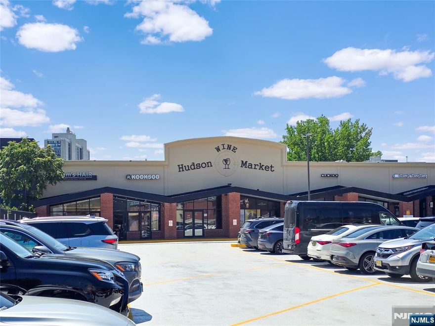 The most prominent retail location in Center, with elevated signage. 2000-4000sf. Surface parking for tenants and customers (soon to be regulated by barrier gate arms).
