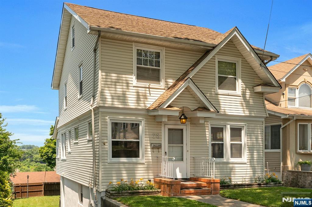 Property for Sale at 73 William Street, Kearny, New Jersey - Bedrooms: 3 
Bathrooms: 2 
Rooms: 9  - $525,000
