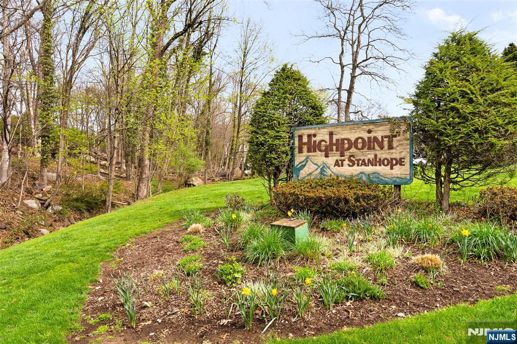 11196 Dell Place 196